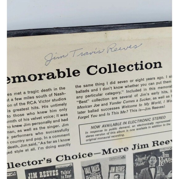 Vintage 1966 Jim Reeves Distant Drums Record Vinyl RCA-Victor LP 1960s Music '66 - Picture 3 of 11